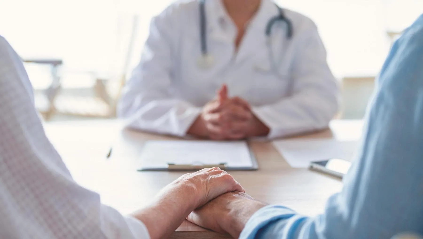 L’incertezza economica e lavorativa fa rinviare la gravidanza e la fertilità ne risente