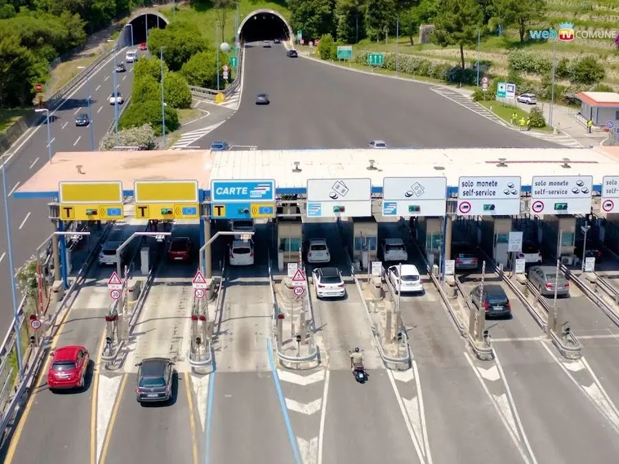Primo weekend di esodo estivo: 27 milioni di auto in viaggio sulle strade italiane - HDmotori.it