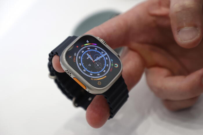 Smartwatch, il mercato perde quota anche a inizio 2023 - Hi-tech