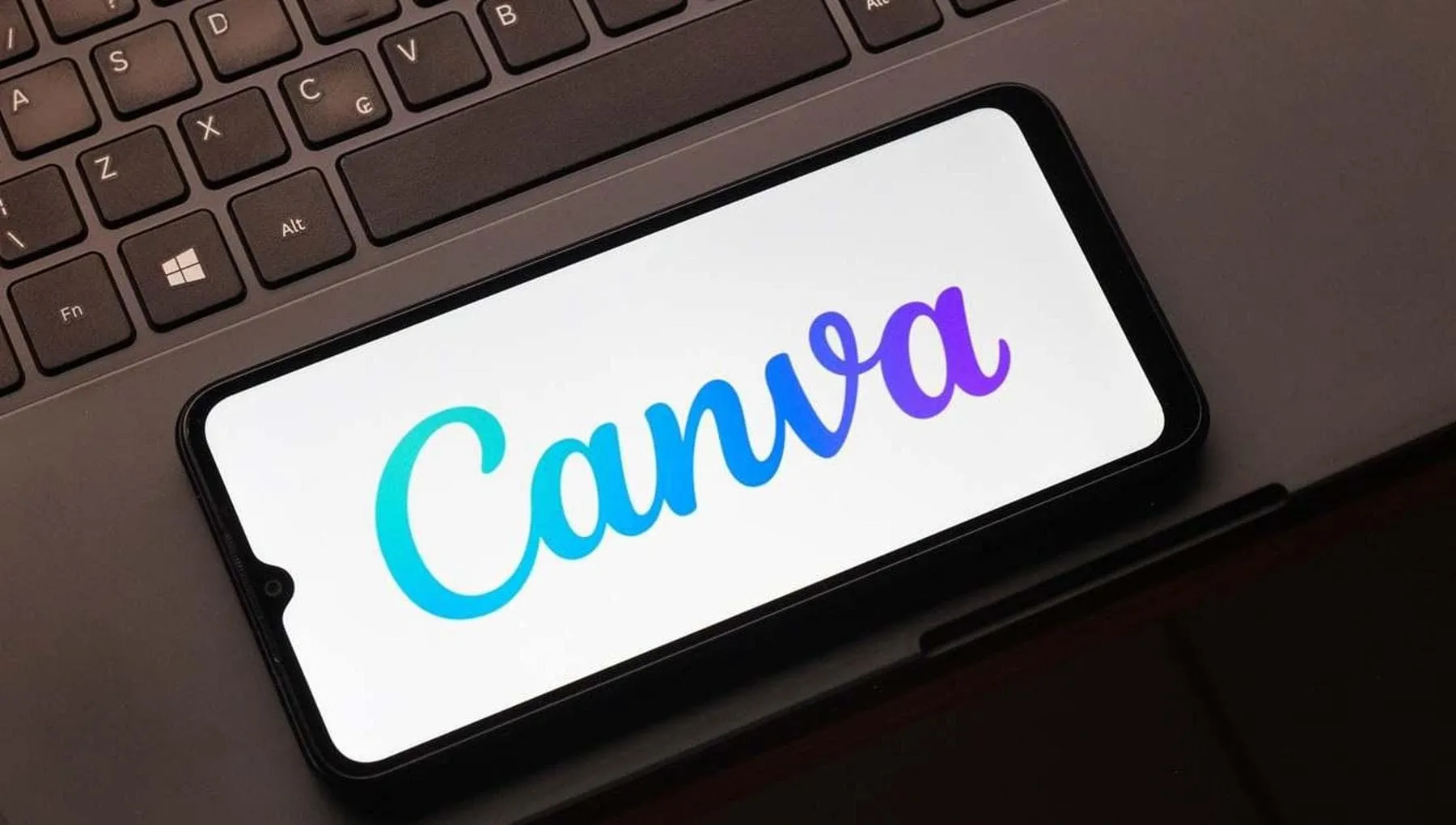 Canva lancia Craft, ora permette di generare immagini: come funziona e chi può usarlo