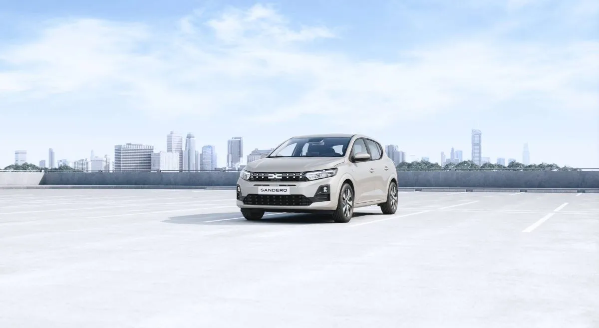 Dacia Sandero full hybrid, ordini aperti in Italia: 155 CV a meno di 20.000 euro - HDmotori.it