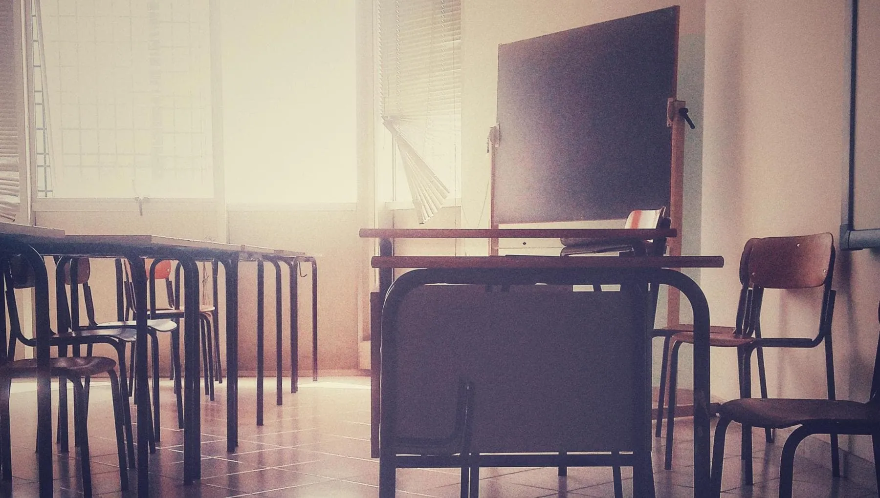 Rientro ‘bollente’ a scuola, cosa fa il caldo alla memoria dei ragazzi