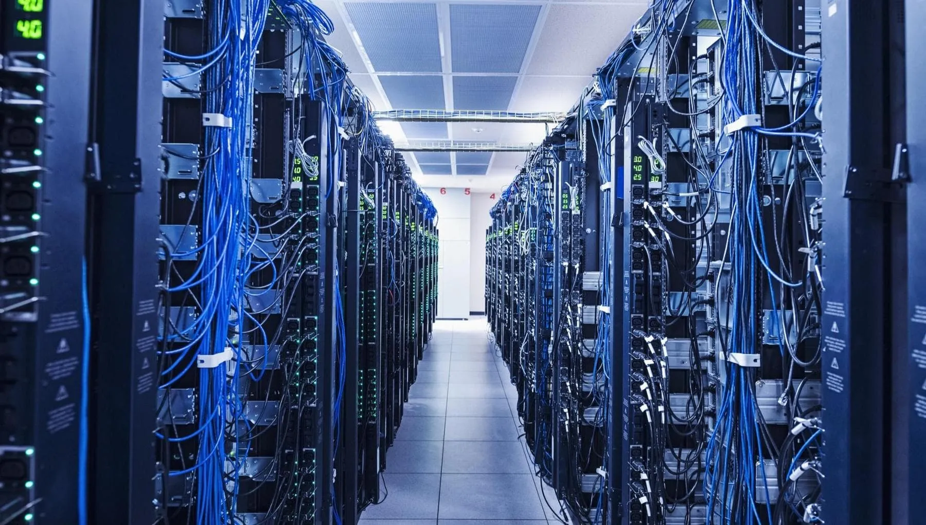 Data center, il mondo rallenta e l'Italia preme sull'acceleratore