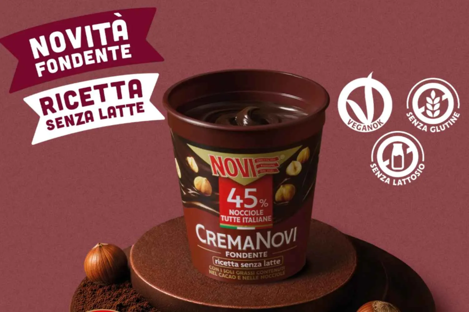 Tutti pazzi per la nuova crema spalmabile Novi Fondente: senza latte e con il 45% di nocciole