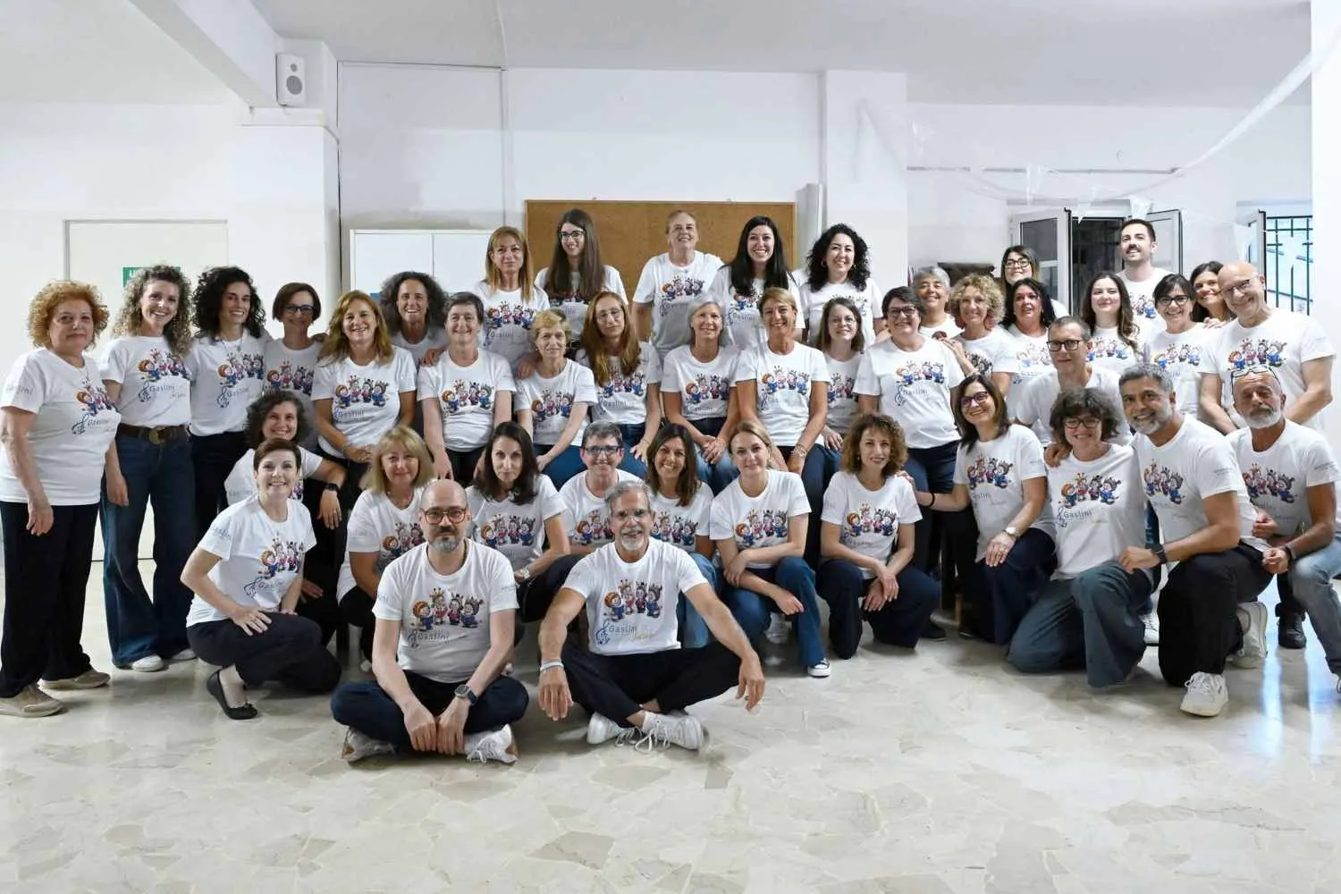 La musica per curare chi cura: contro il burnout in corsia, il personale dell’ospedale Gaslini lancia il coro InCanto