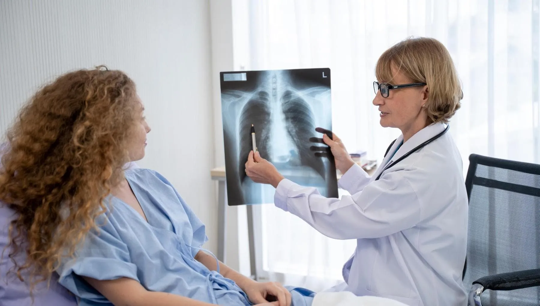 Tumore al polmone, le 10 cose che le donne dovrebbero sapere