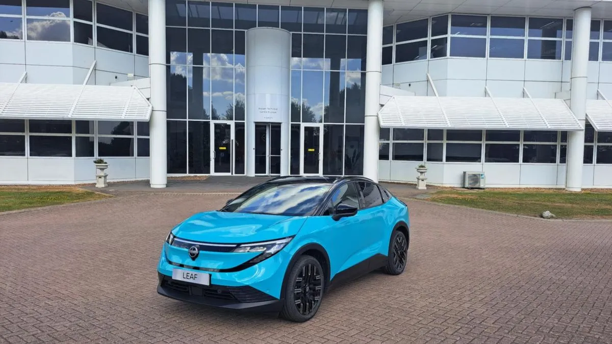 Da Nissan l’innovativa ricarica che integra AI e pannelli solari sul veicolo - HDmotori.it
