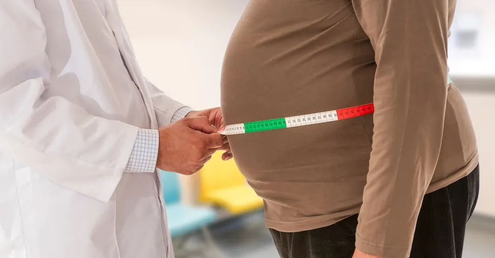 Obesità: il paradosso del Bmi e gli ascensori non più adatti al peso medio