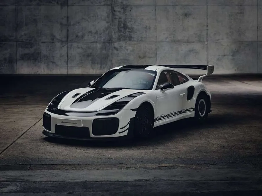 Porsche Flachbau RS: la 911 che riporta in vita la leggenda Moby Dick - HDmotori.it