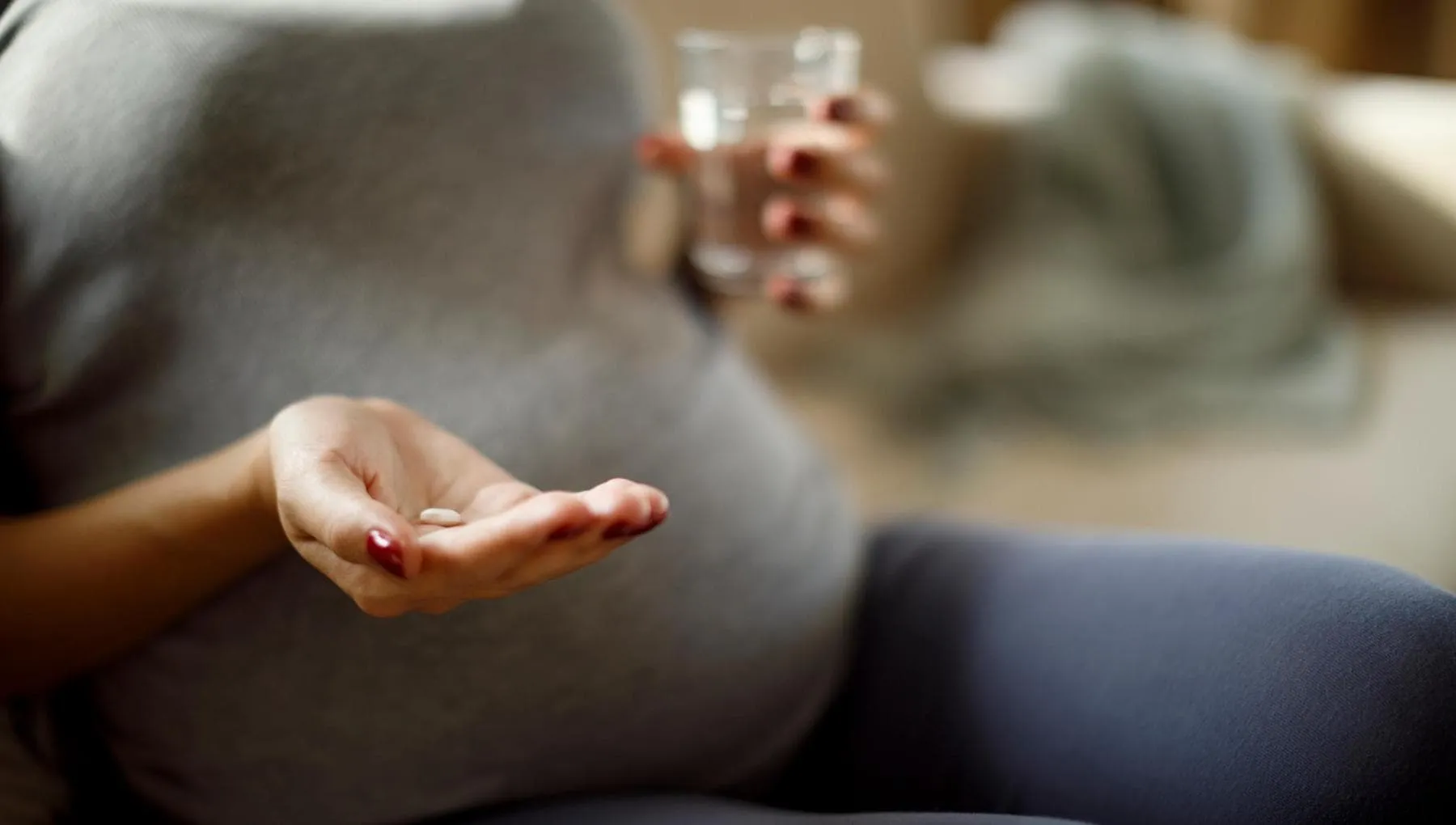 Gravidanza e paracetamolo, nessun rischio di parto pretermine e di basso peso alla nascita