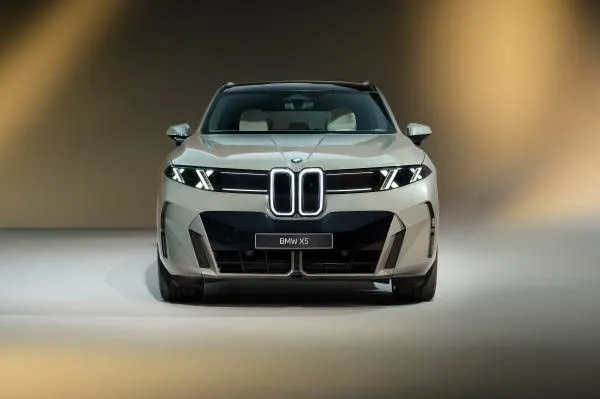 Niente Salone di Parigi per BMW, si ritira per ragioni economiche - HDmotori.it