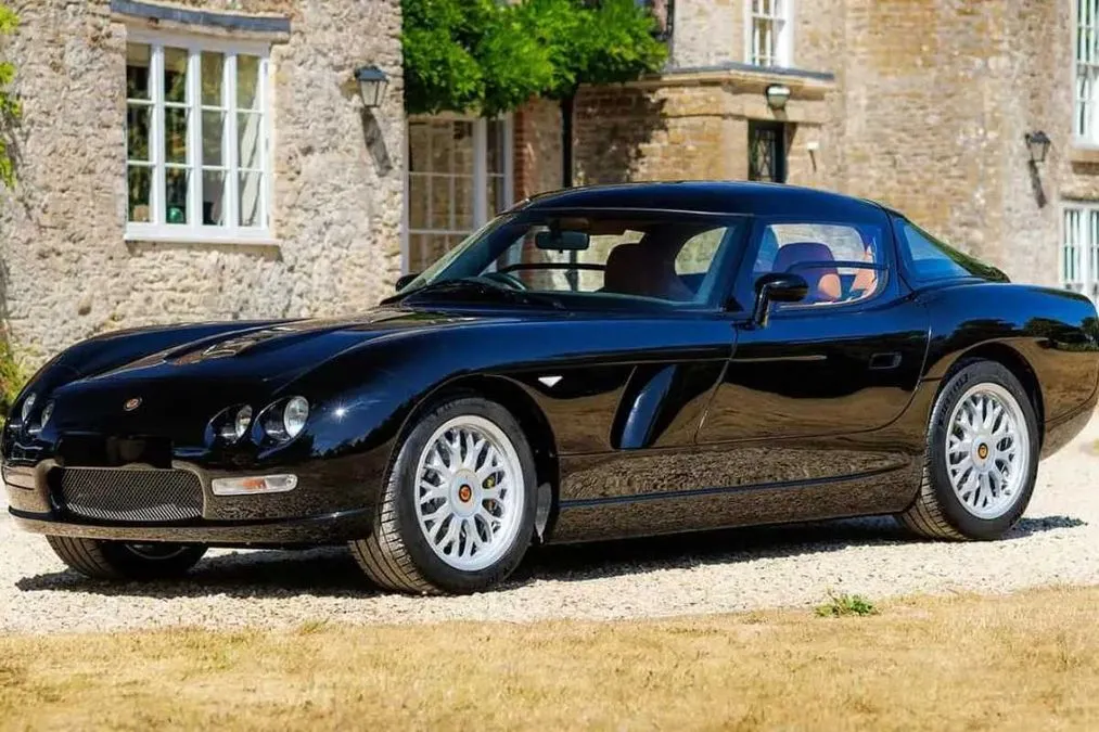 Bristol Cars riprende forma, torna nel 2026 con le supercar Fighter - HDmotori.it