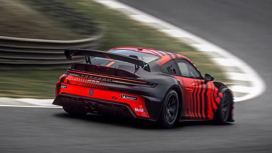 Nasce la Porsche 911 da pista che non avevamo mai visto prima d'ora - HDmotori.it