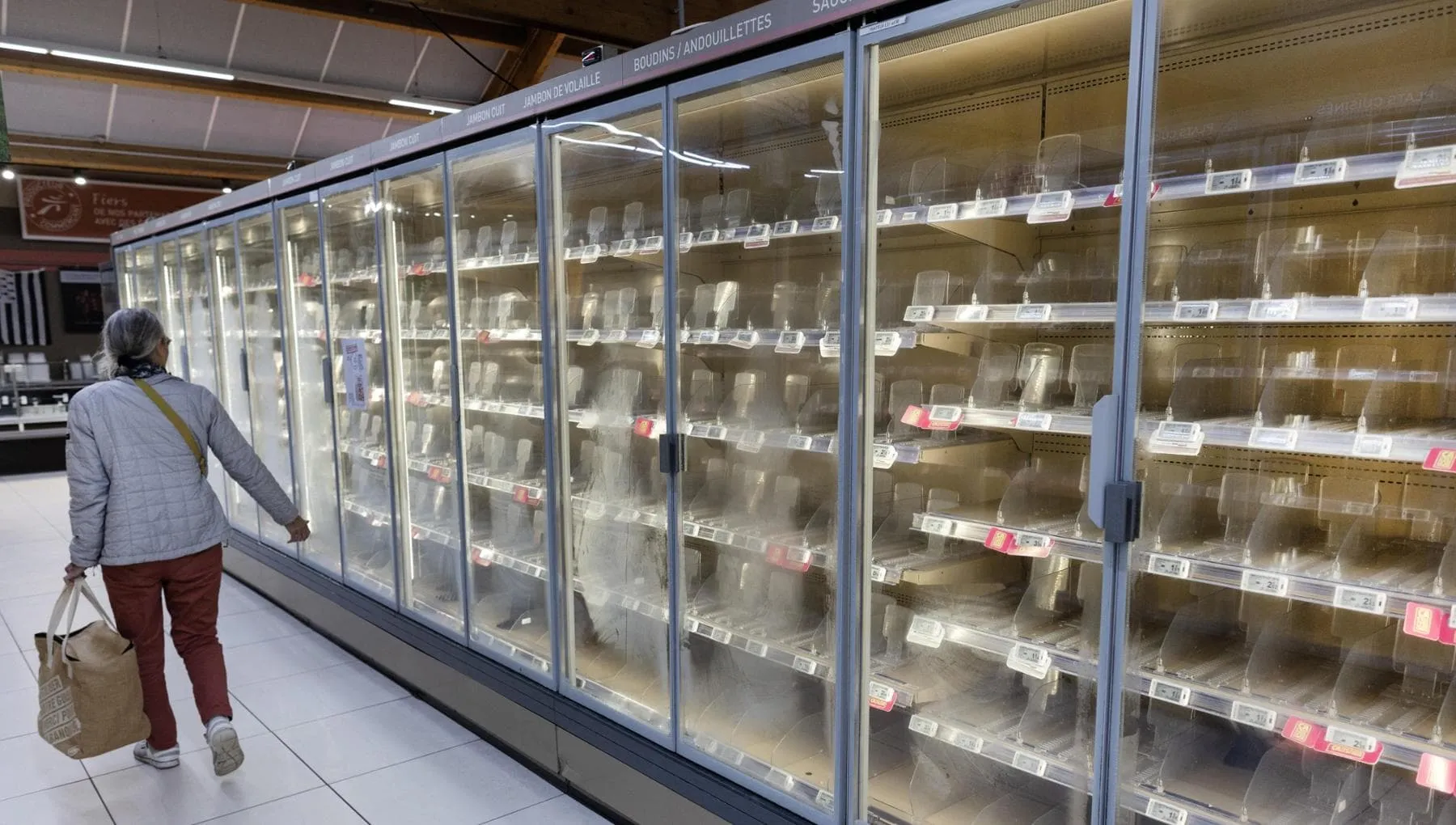 Un attacco hacker ha portato a 50 gradi i frigoriferi di centinaia di supermercati francesi