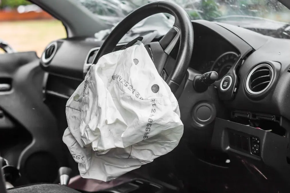 Campagne di richiamo airbag Takata, occhio alla revisione: l’elenco dei modelli a rischio - HDmotori.it