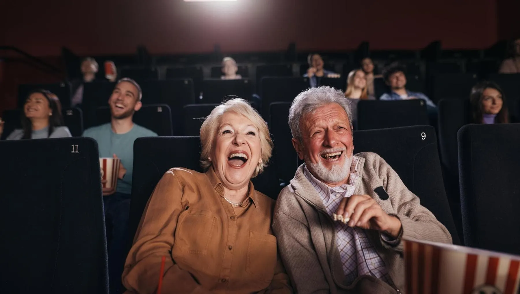 Una ricetta anti-invecchiamento? Esci e vai al cinema