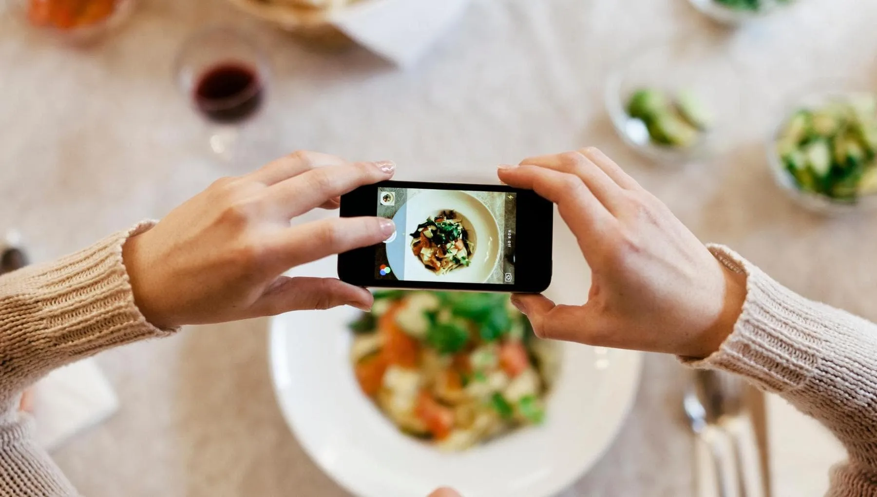 App che calcolano le calorie di un piatto da una foto? Non fateci troppo affidamento