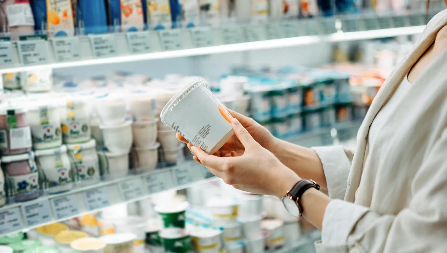 Ma lo yogurt intero fa davvero dimagrire?