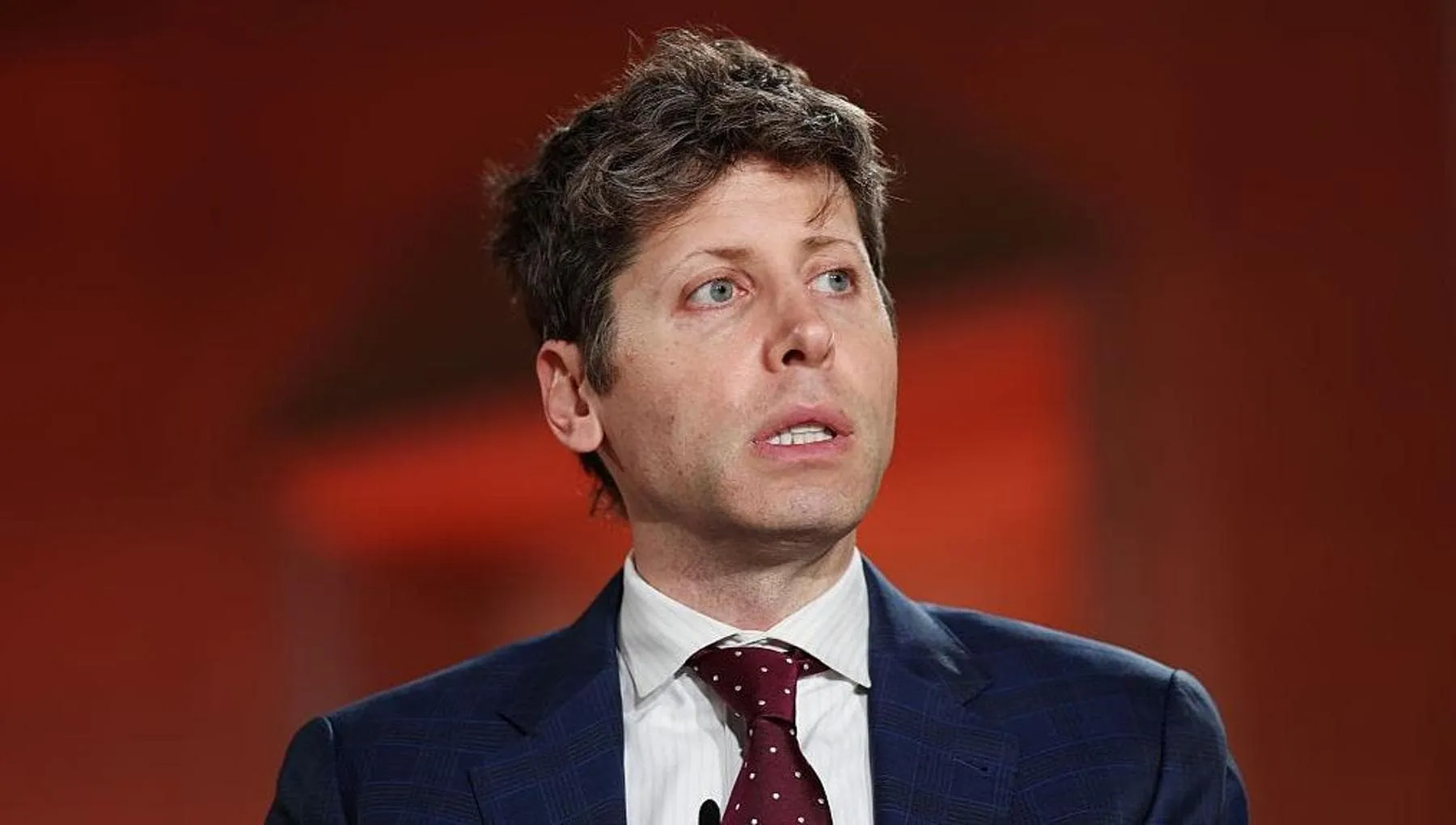 Amazon cancella l'uscita di “Artificial”, il film di Luca Guadagnino su Sam Altman