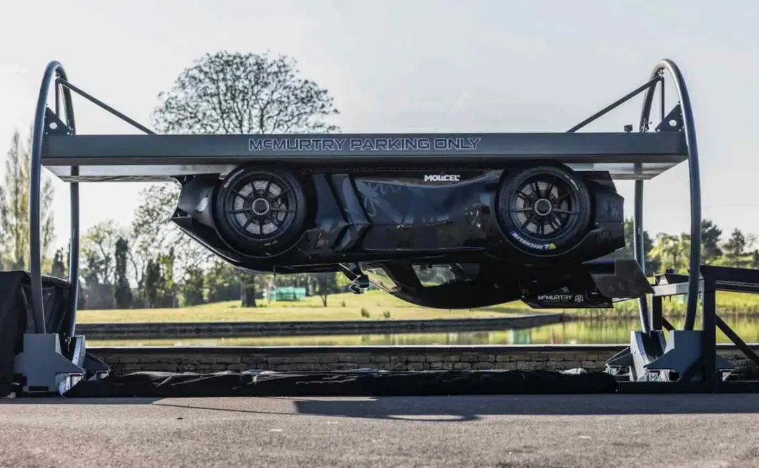 No, la Tesla Roadster non è la prima auto a vincere la gravità - HDmotori.it