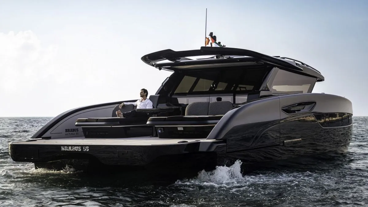 Brabus Ultima 55: così il celebre tuner conquista il mare - HDmotori.it