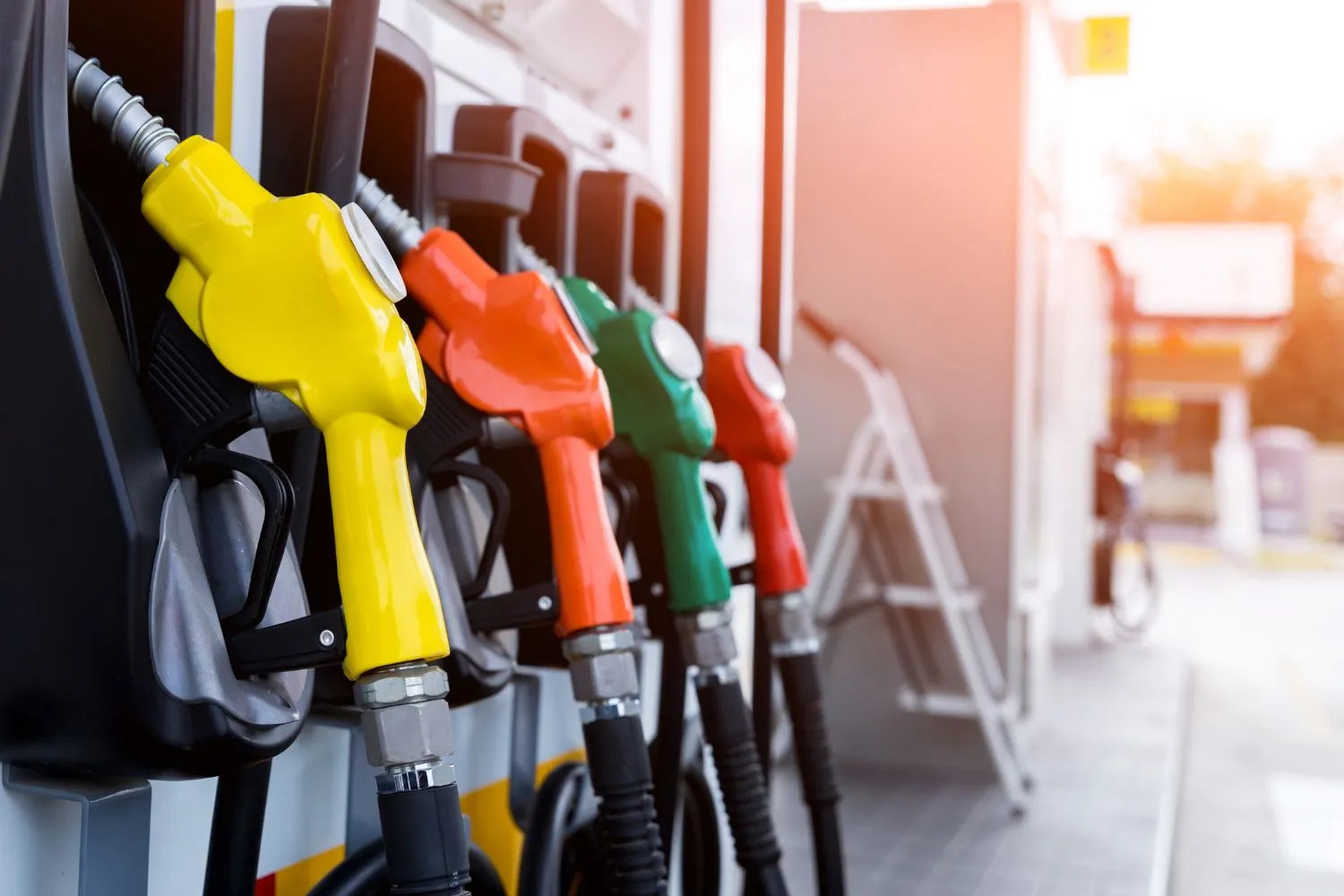 Taglio delle accise sul gasolio, arriva un’altra proroga (ma solo per pochi giorni e potrebbe essere l’ultima)