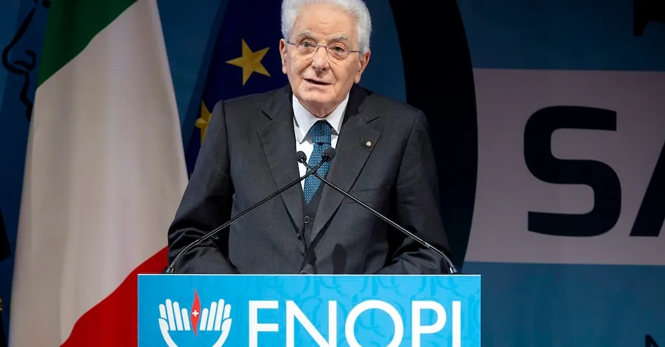 Mattarella: «Infermieri esercito del bene:  evitare che i giovani vadano all’estero»