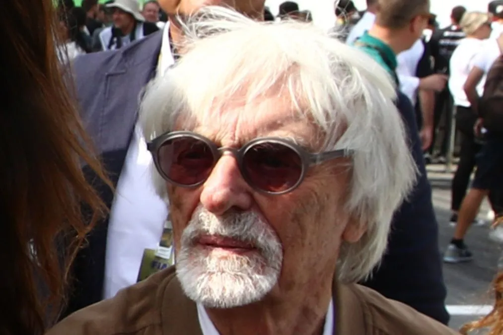 L’ex boss della F1 è nei guai, perché è stato arrestato Bernie Ecclestone? - HDmotori.it