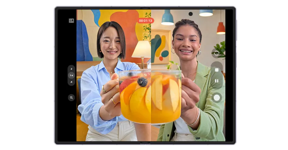 Samsung rilancia la scommessa dei pieghevoli. Ecco la nuova famiglia Galaxy Fold